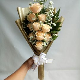 hand bouquet bunga ove florist